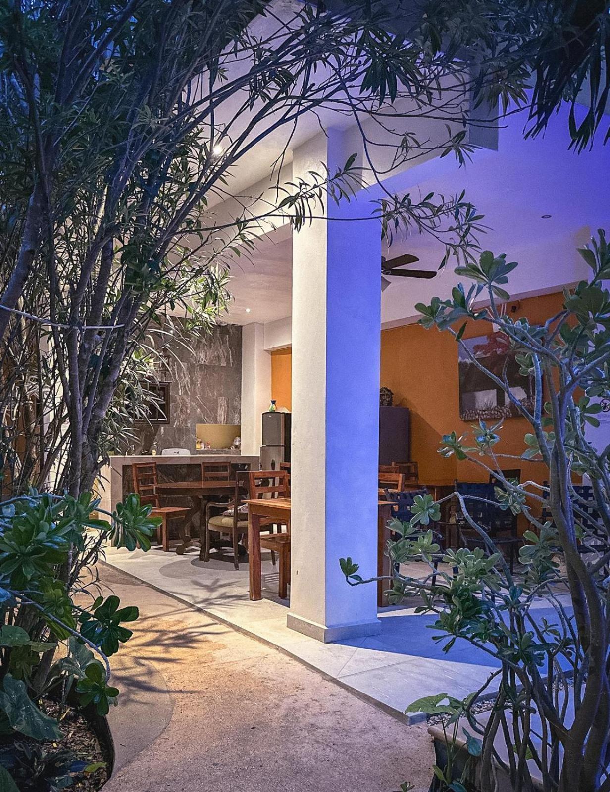 Casa Daniels Guesthouse فالادوليد المظهر الخارجي الصورة